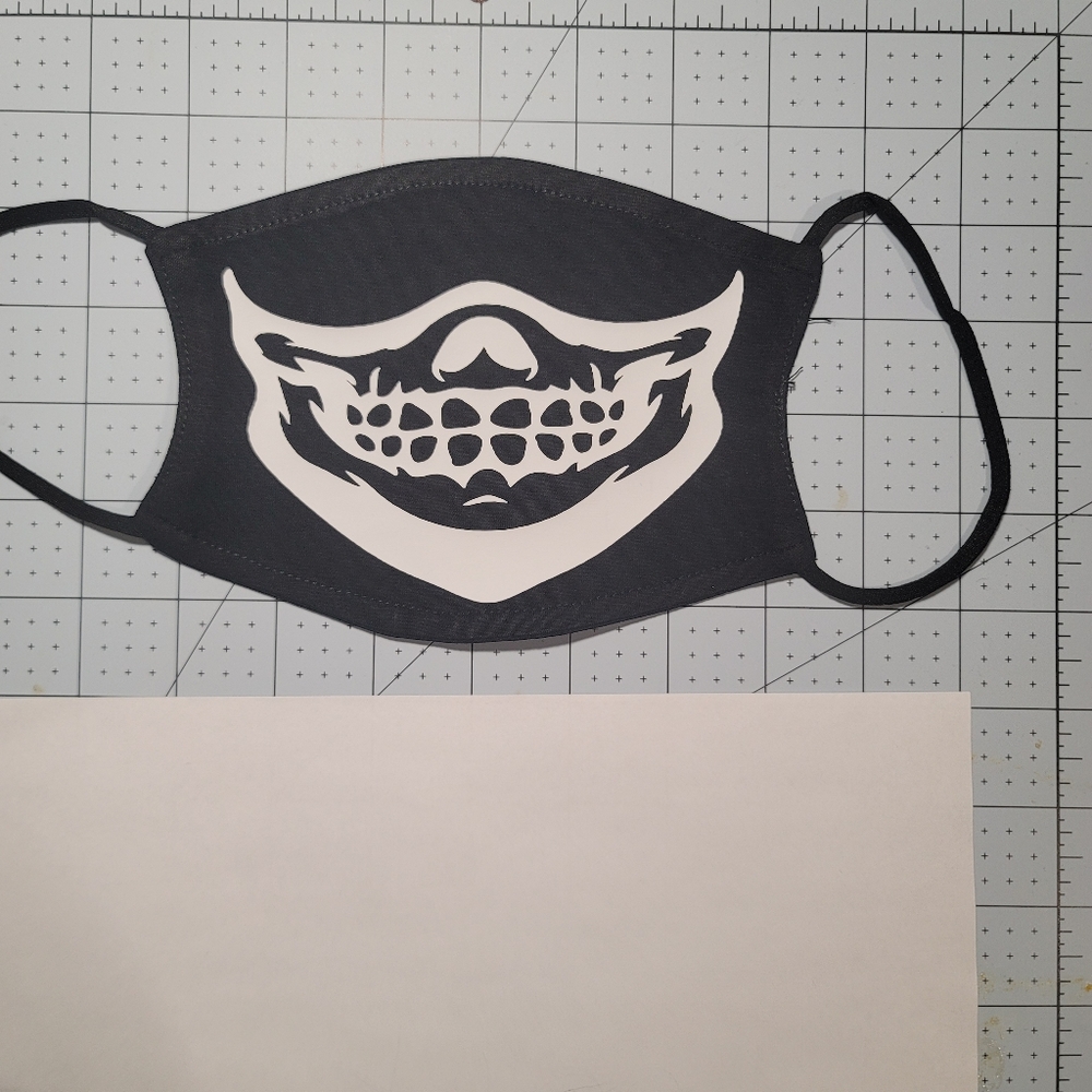 Mask 😷 - Picture 3 of 7